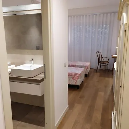 A Luxury At Poetto Beachfront Cagliari
