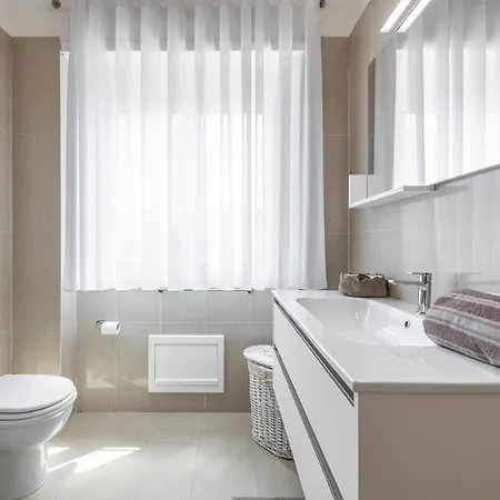 Apartament A Luxury At Poetto Beachfront