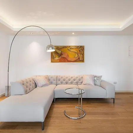 A Luxury At Poetto Beachfront Cagliari