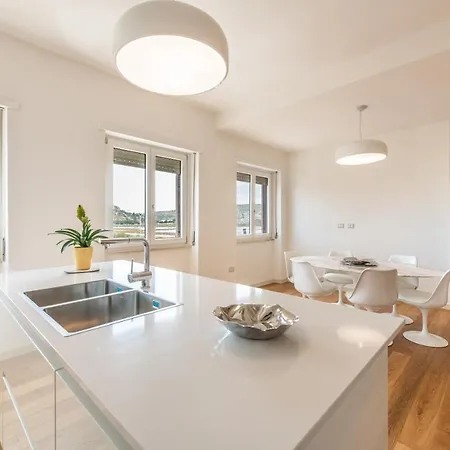 Apartamento A Luxury At Poetto Beachfront Cagliari