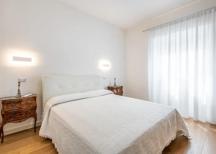 A Luxury At Poetto Beachfront *