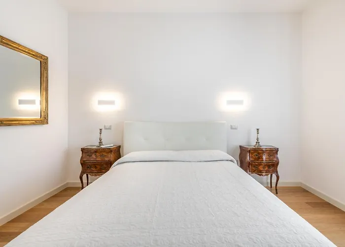 A Luxury At Poetto Beachfront * Cagliari